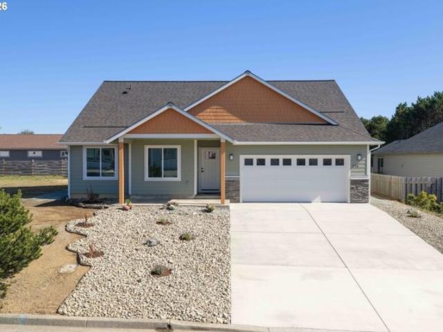 House for sale in Oregonia