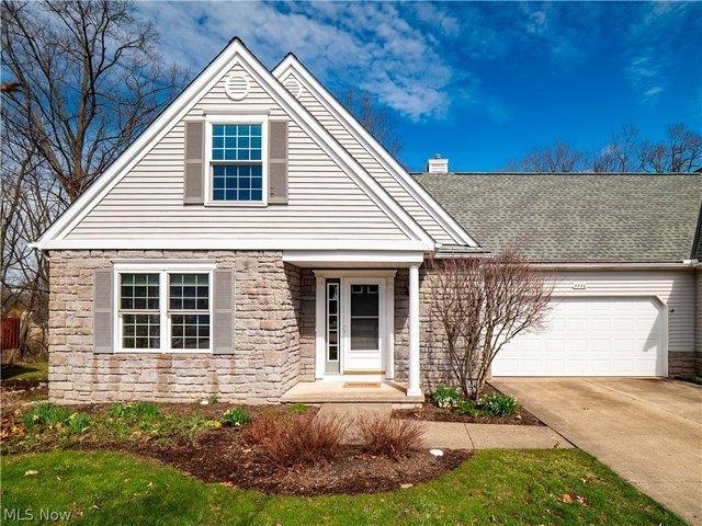 Condo for sale in Parma, Ohio