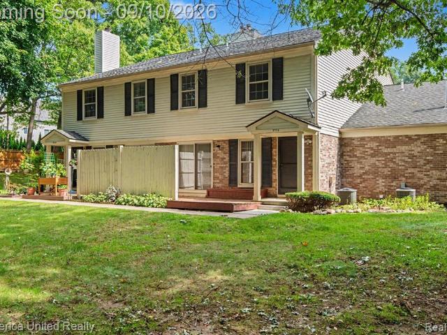 Condo for sale in Waterford, Michigan