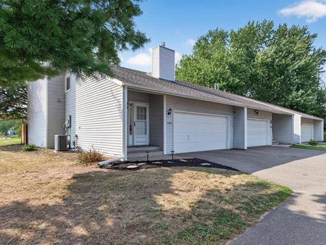 Townhouse for sale in Woodbury, Minnesota