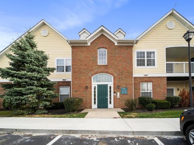 Condo for sale in Dublin, Ohio
