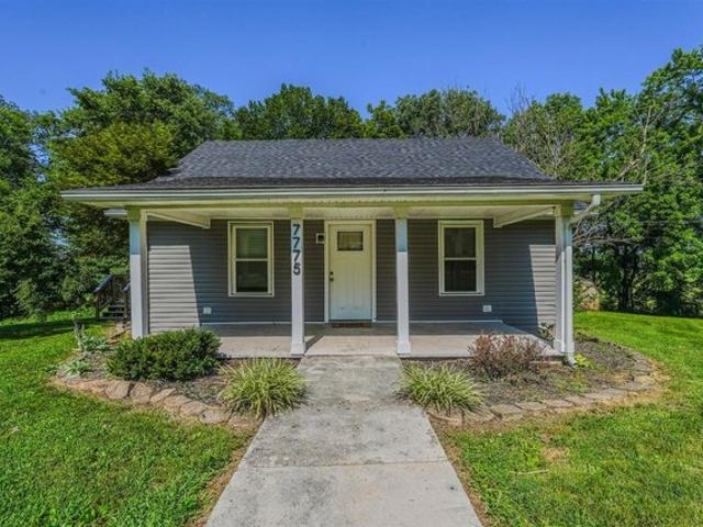 House for sale in Oakland, Kentucky
