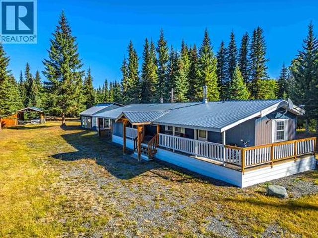 House for sale in Caribou Hide, British Columbia