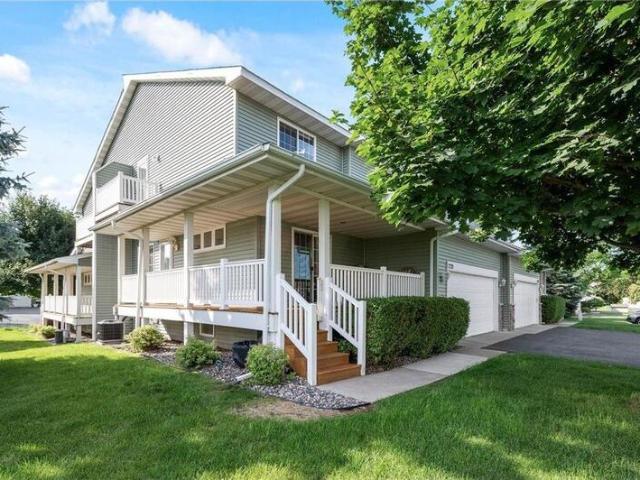 Townhouse for sale in Otsego