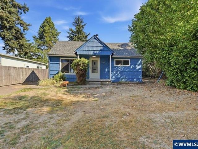 House for sale in Lebanon, Linn County