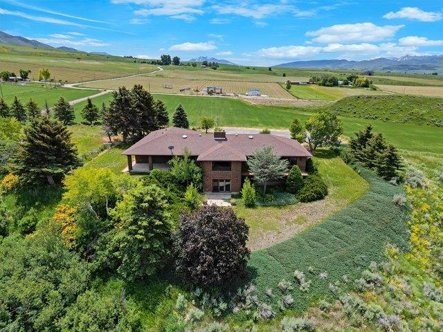 House for sale in Cache, Utah