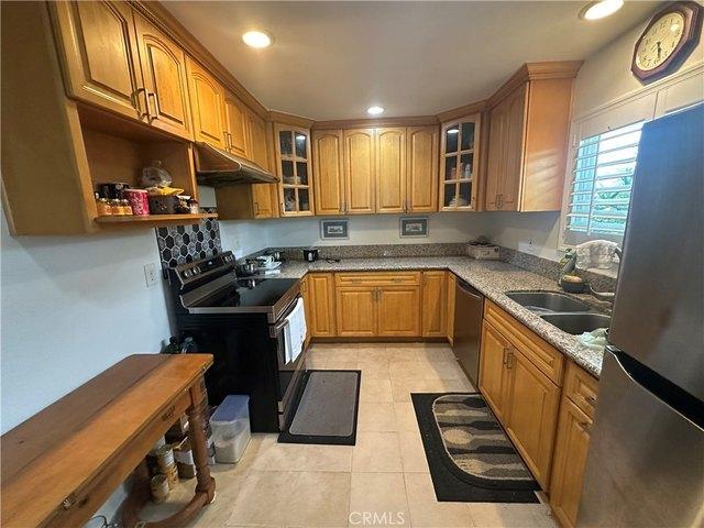 Condo for sale in Alhambra, California
