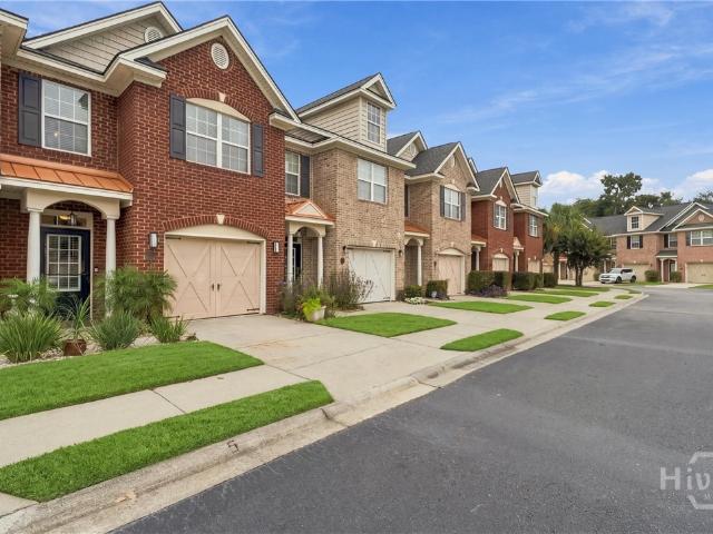 Townhouse for sale in Village Green, Georgetown