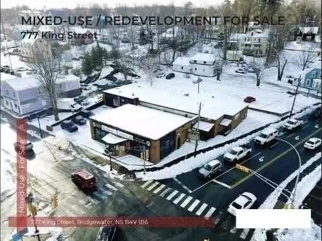 House for sale in Town of Bridgewater, Lunenburg County