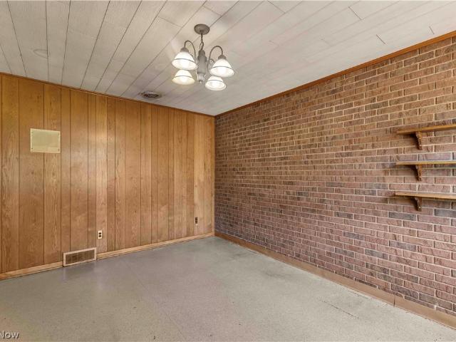 Commercial for sale in Salem, Ohio
