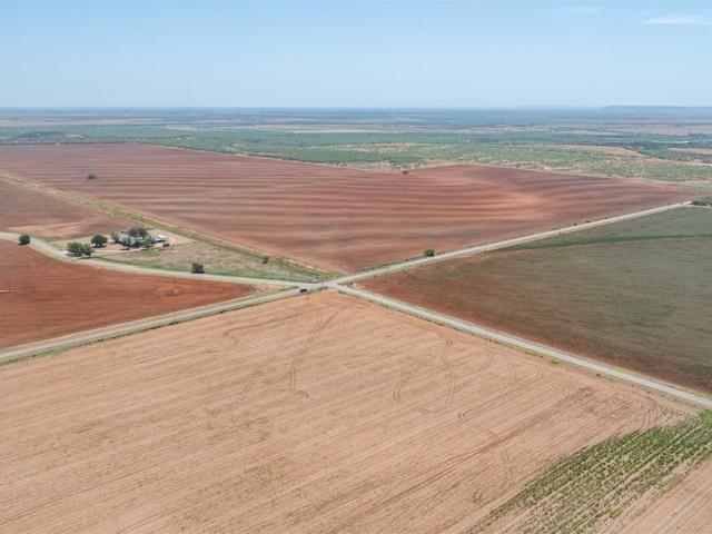 Land for sale in Taylor, Texas
