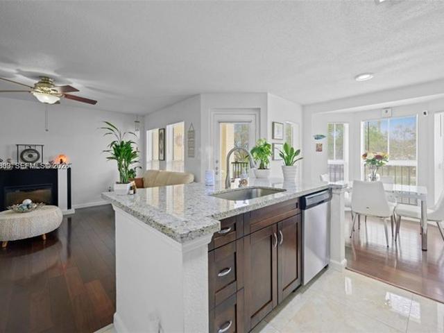 Condo for sale in Coral Springs, Florida