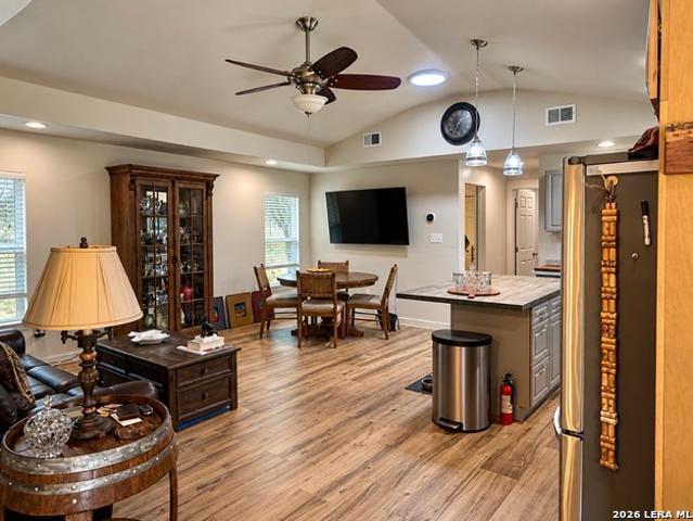 House for sale in Lost Valley Hills, Bandera