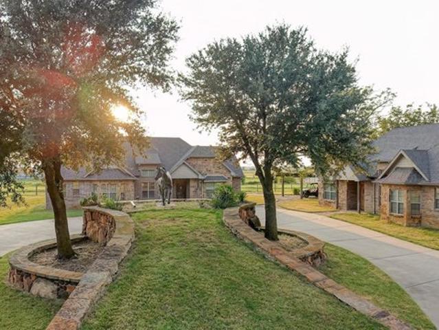 Farm for sale in Whitesboro, Texas