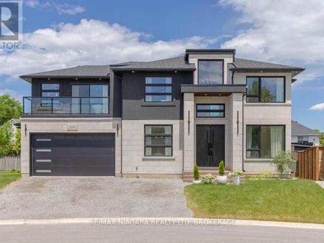 House for sale in Niagara, Ontario