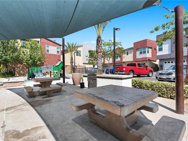 Condo for sale in Central North, Alta