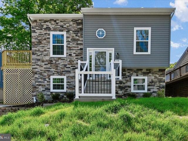 House for sale in Pasadena, Maryland
