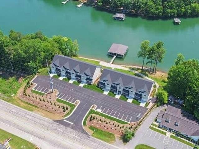Townhouse for sale in Hiawassee