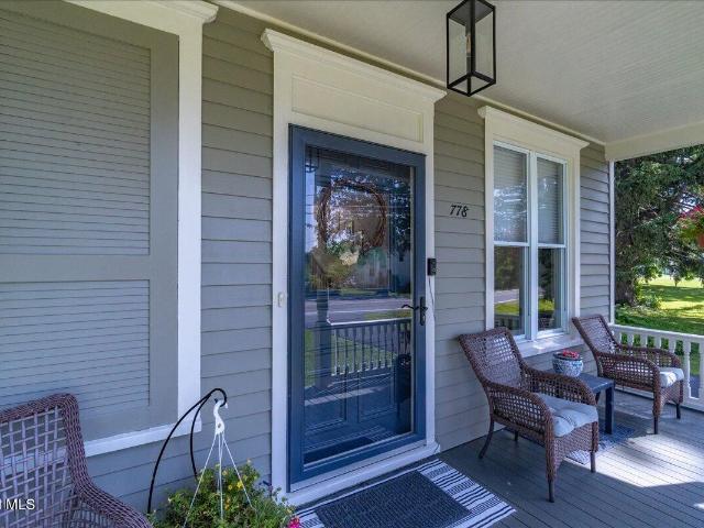 House for sale in Saratoga, New York
