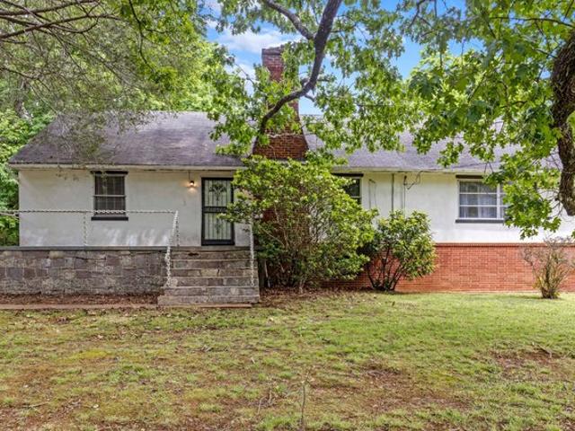 House for sale in Rossville, Georgia