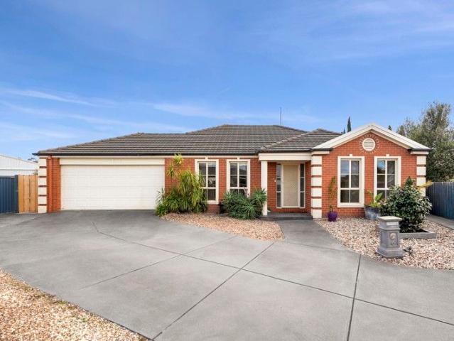 House for sale in Lovely Banks