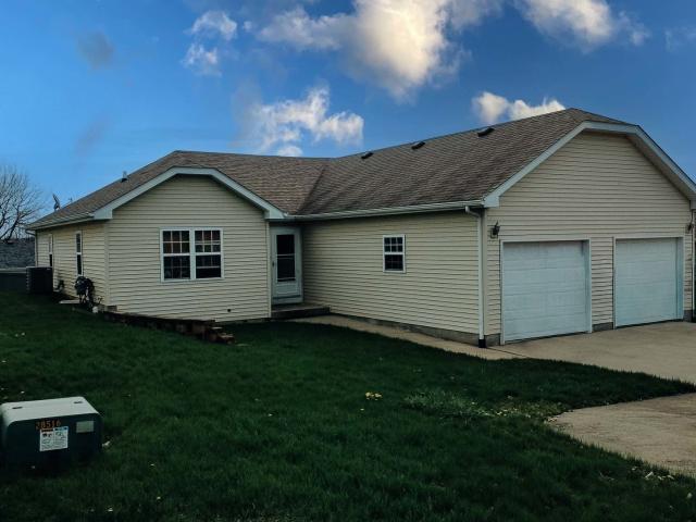 Townhouse for sale in Marseilles, Illinois