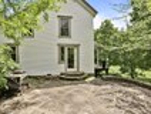 House for sale in Waddy, Kentucky