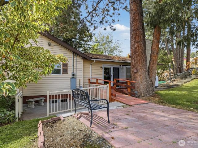 House for sale in Okanogan, Okanogan County