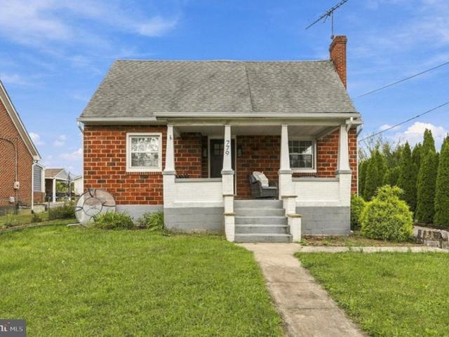 House for sale in Martinsburg, Berkeley County