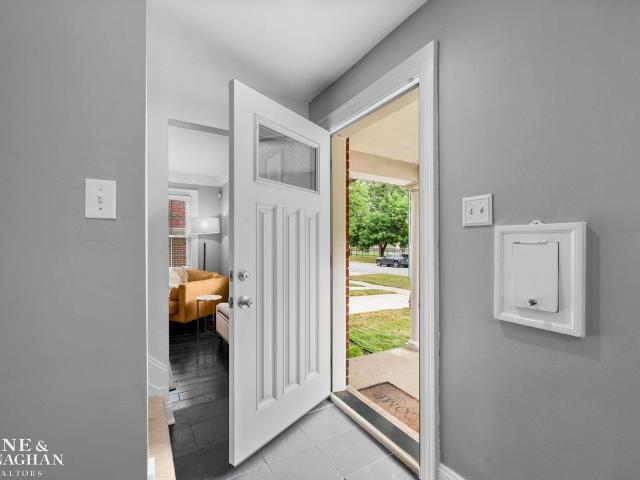 House for sale in Grosse Pointe, Michigan