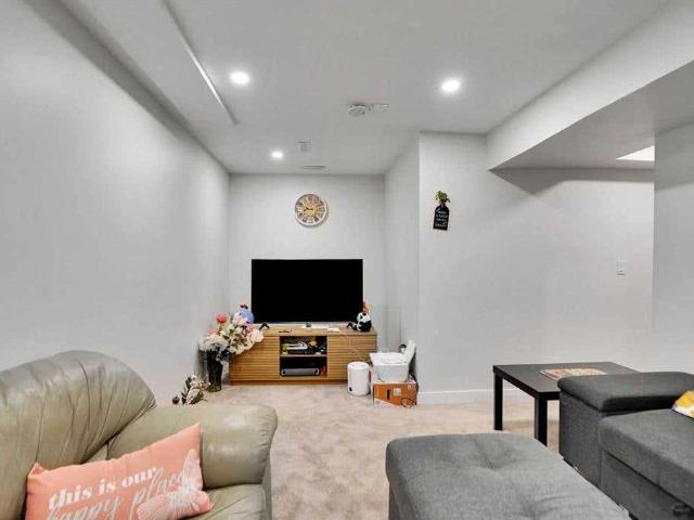 Townhouse for sale in Northwest, Alberta