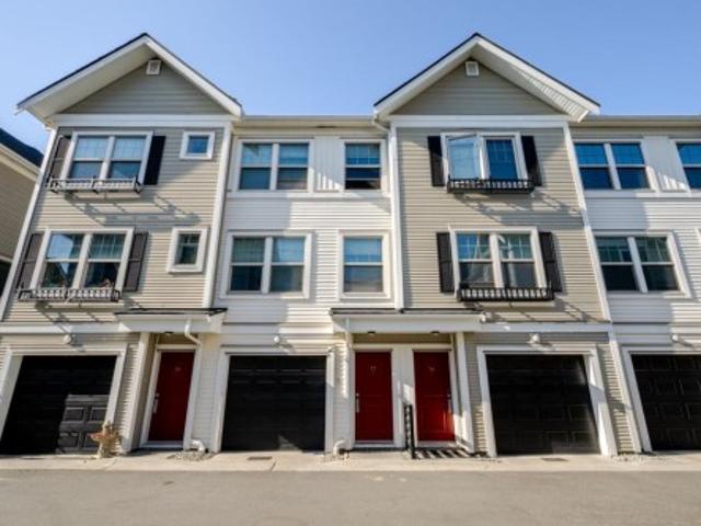 Townhouse for sale in City Centre, Abbotsford