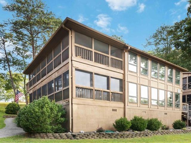 Condo for sale in Bronston, Kentucky