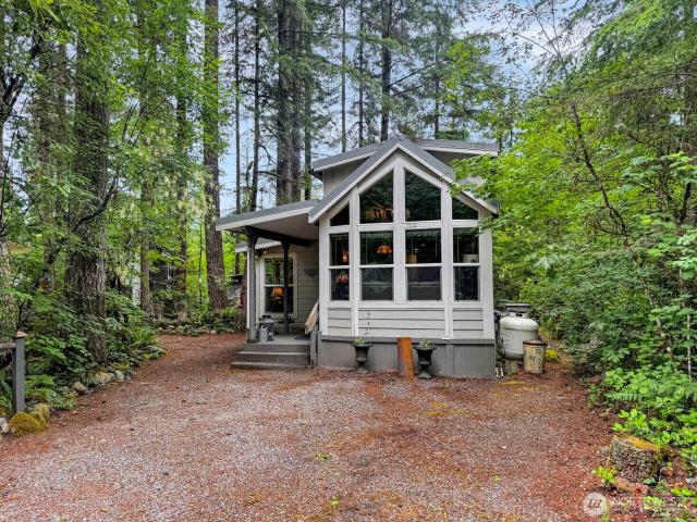 House for sale in Deming, Washington