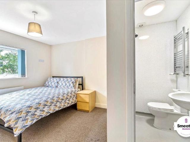 House for rent in Mount Wise