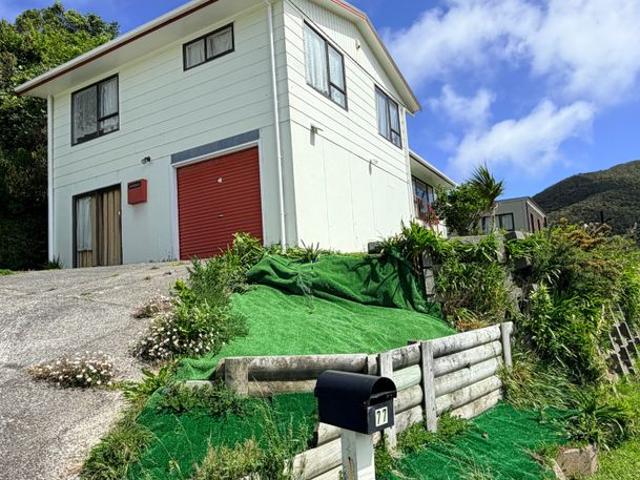 House for rent in Karori West, Wellington