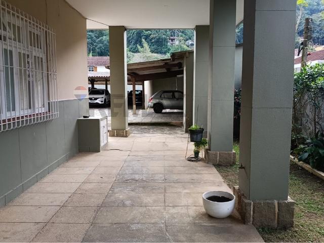 Apartamento aluguel em Região Geográfica Imediata de Petrópolis, Região Metropolitana do Rio de Janeiro
