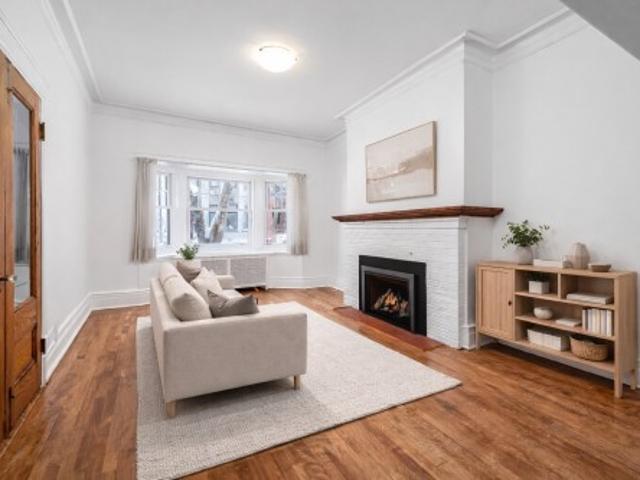 House for sale in Westmount, Montréal (région administrative)