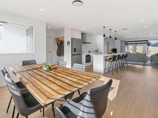 House for sale in Otakou
