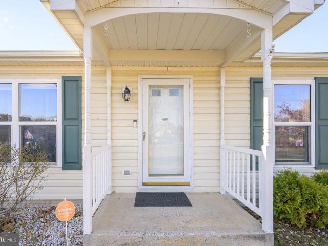 House for sale in Falling Waters, West Virginia
