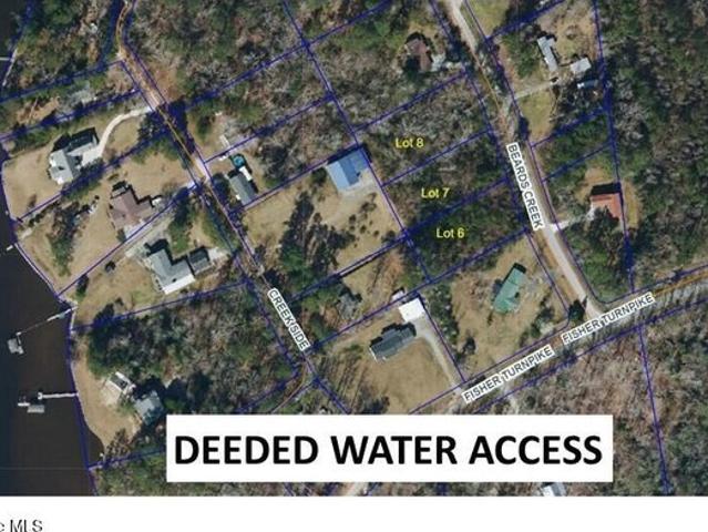 Land for sale in Arapahoe, North Carolina