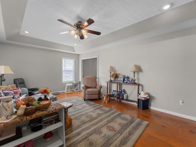 House for sale in Adolphus, Kentucky