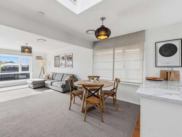 House for sale in Chaslands, Canterbury