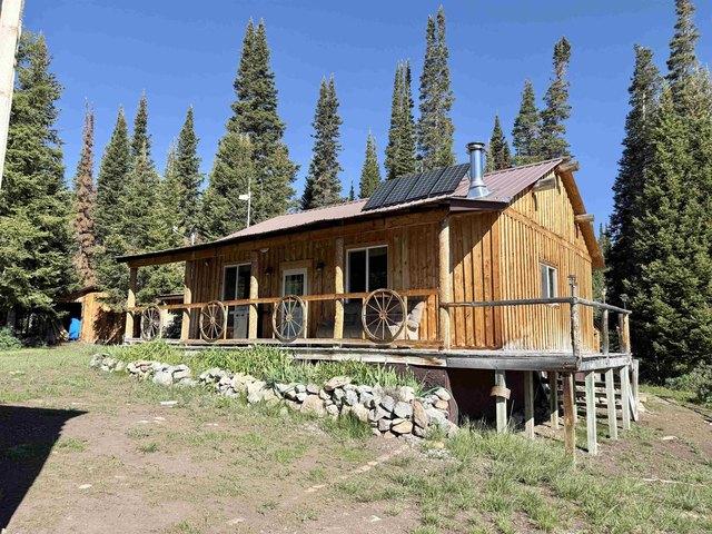 House for sale in Wyoming