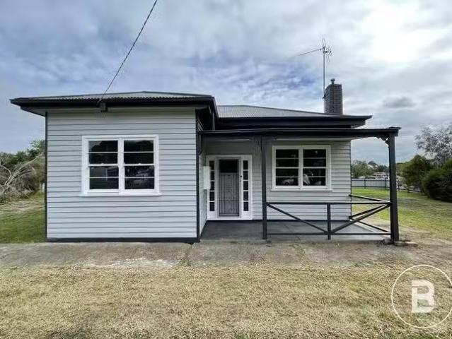 House for rent in Alma, Victoria