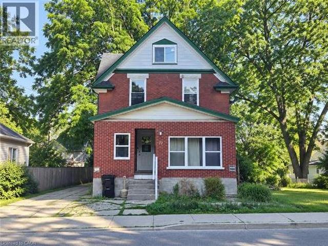 Property for sale in Cedar Hill, Kitchener