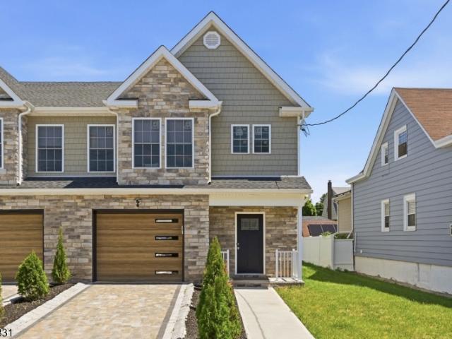 House for sale in Lodi, New Jersey