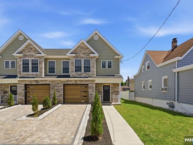House for sale in Lodi, New Jersey