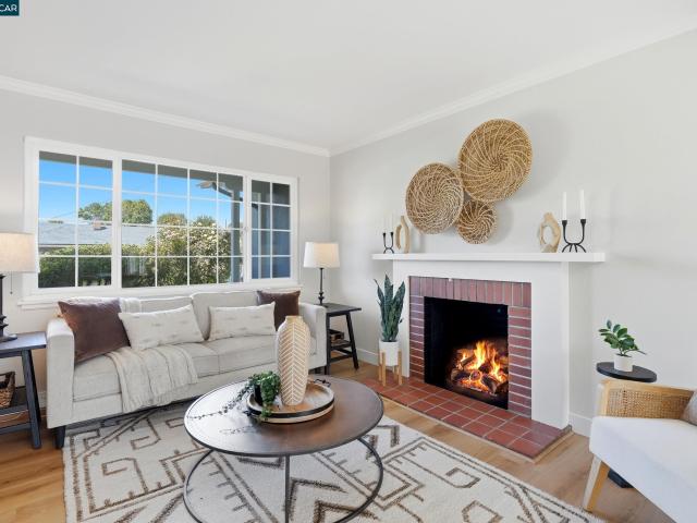 House for sale in Pleasant Hill, California