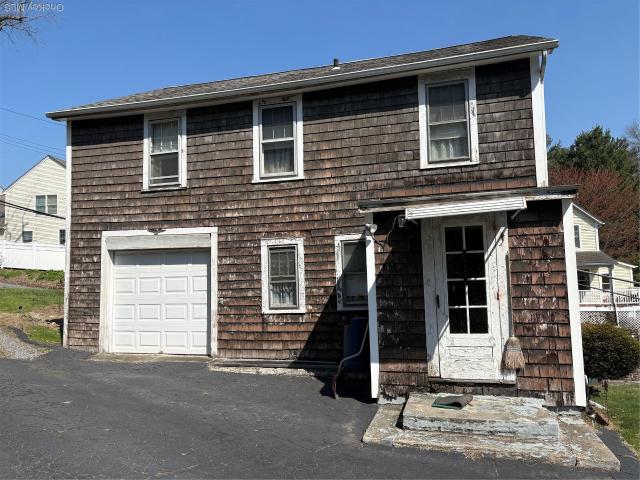 House for sale in Valhalla, New York